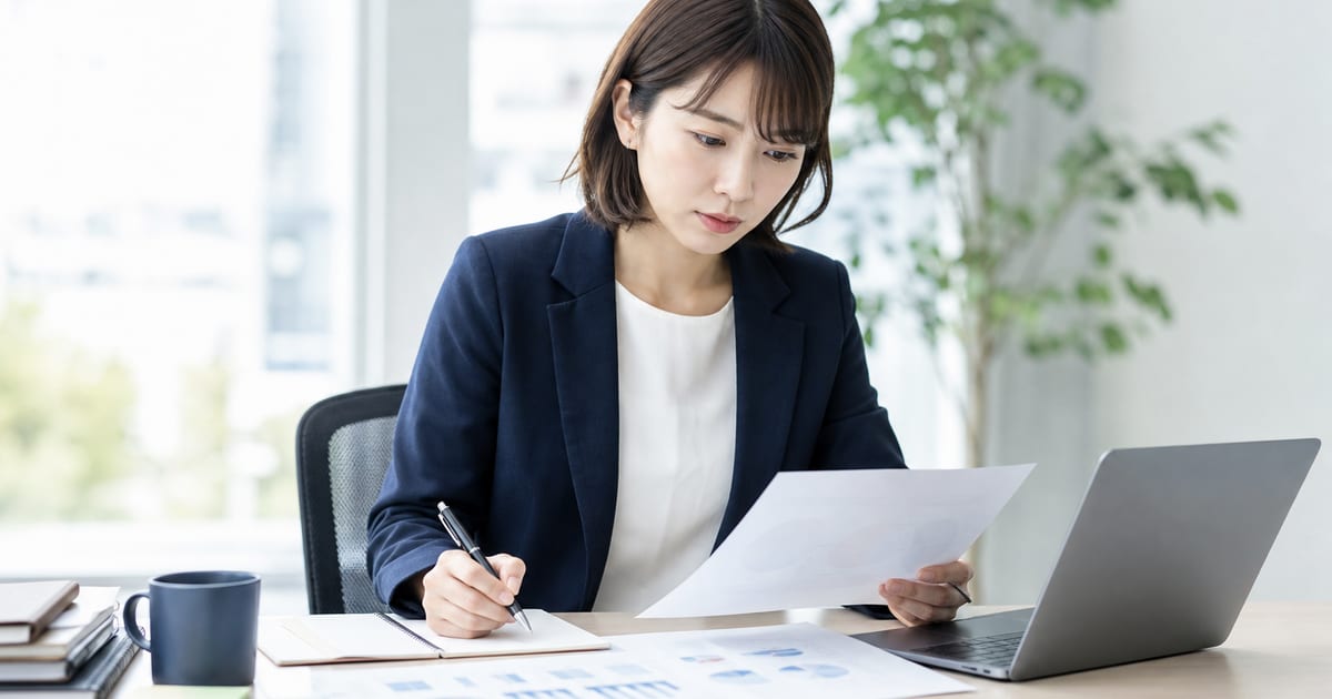 「コールトラッキングとは？電話問い合わせの計測漏れ防止」のイメージ画像（AI生成）