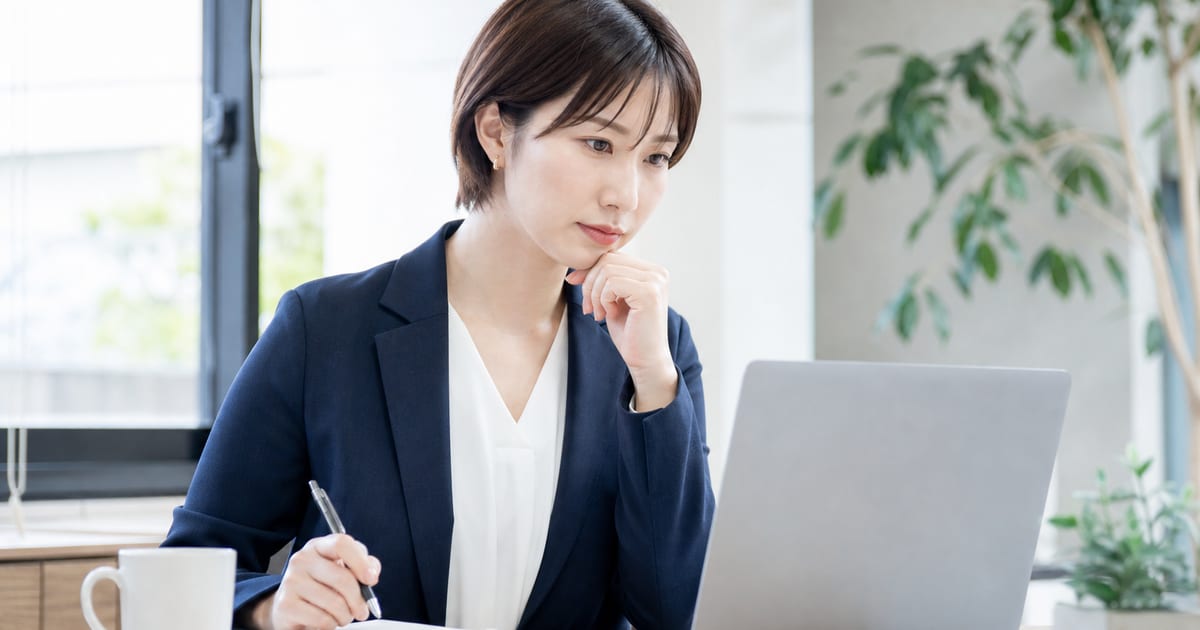 「Google口コミへのAI返信、テスト中の注意点」のイメージ画像（AI生成）